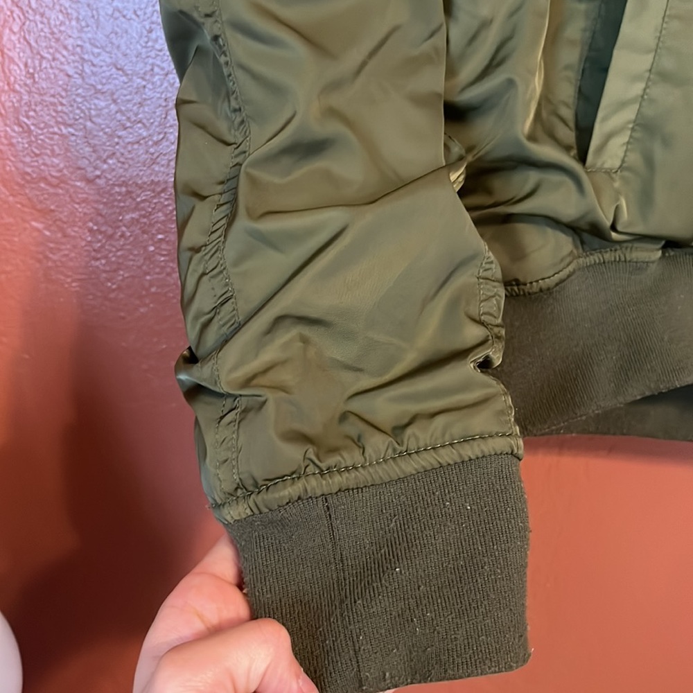 Olive green bomber style jacket - Picture 5 of 10